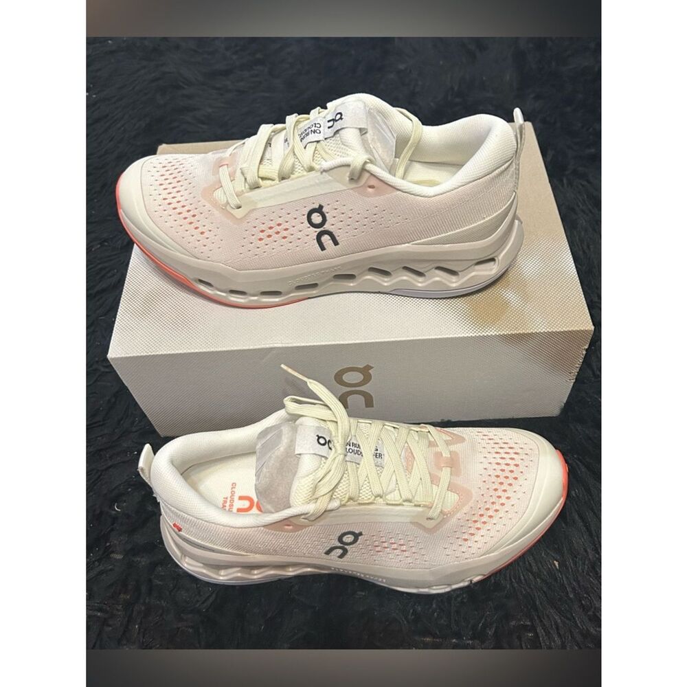 ON CLOUDSURFER trail ivory salmon athletic training lace up shoes sneakers 8.5 - Picture 7 of 7